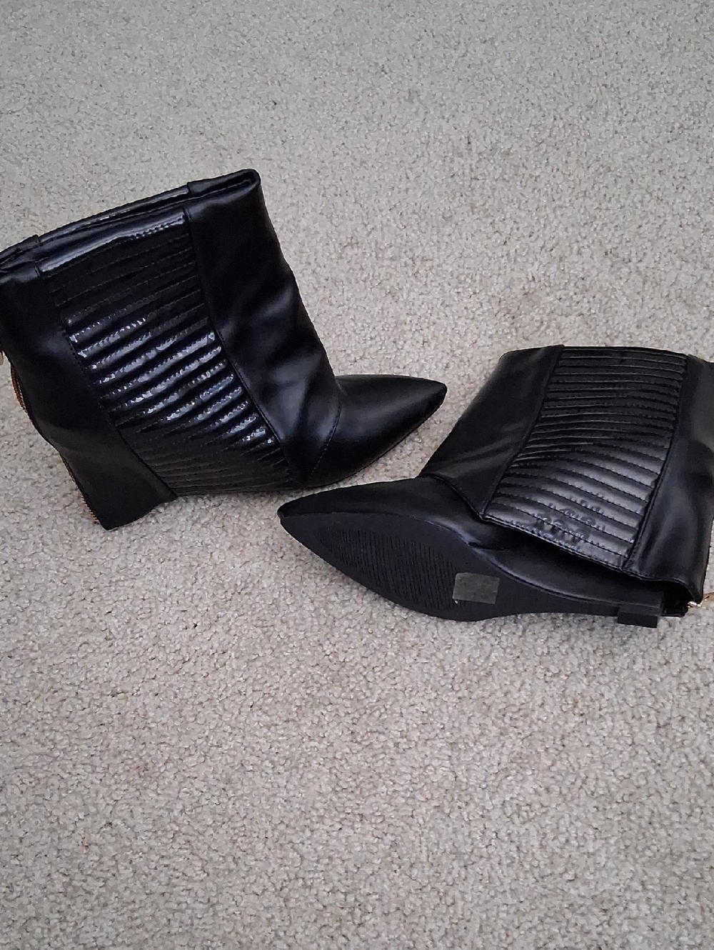 Pointed Black Ankle Booties with Ribbed Side Panels